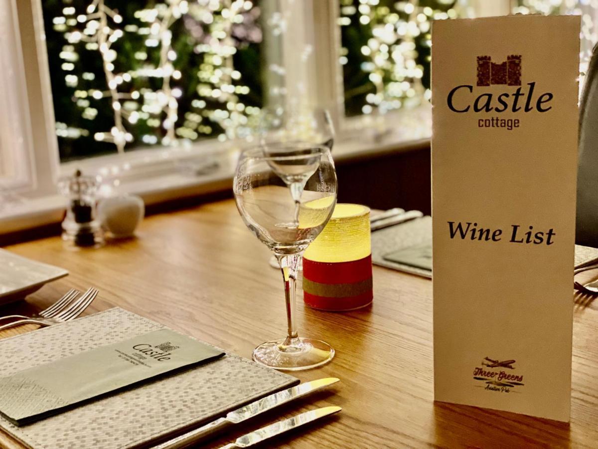 Castle Cottage Inn هارلتش المظهر الخارجي الصورة