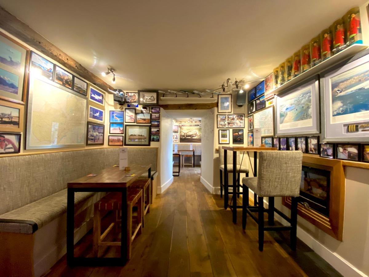 Castle Cottage Inn هارلتش المظهر الخارجي الصورة