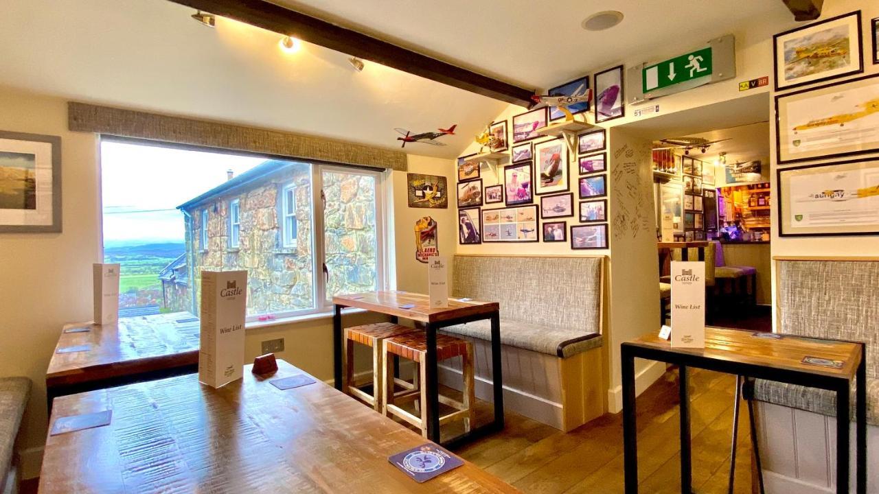 Castle Cottage Inn هارلتش المظهر الخارجي الصورة
