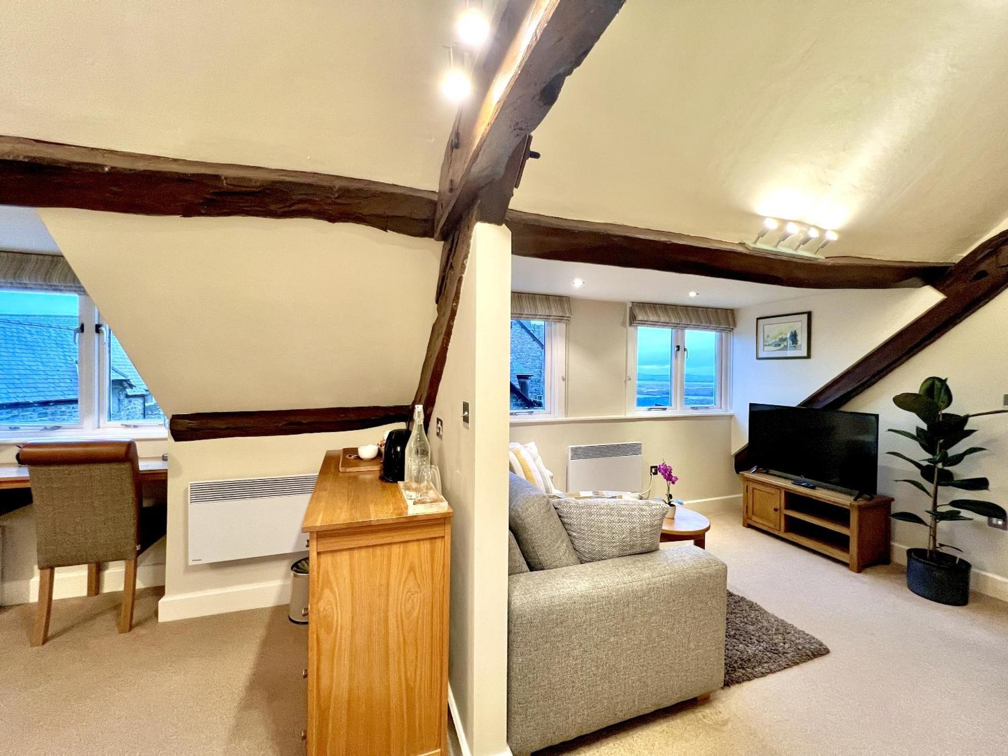 Castle Cottage Inn هارلتش الغرفة الصورة