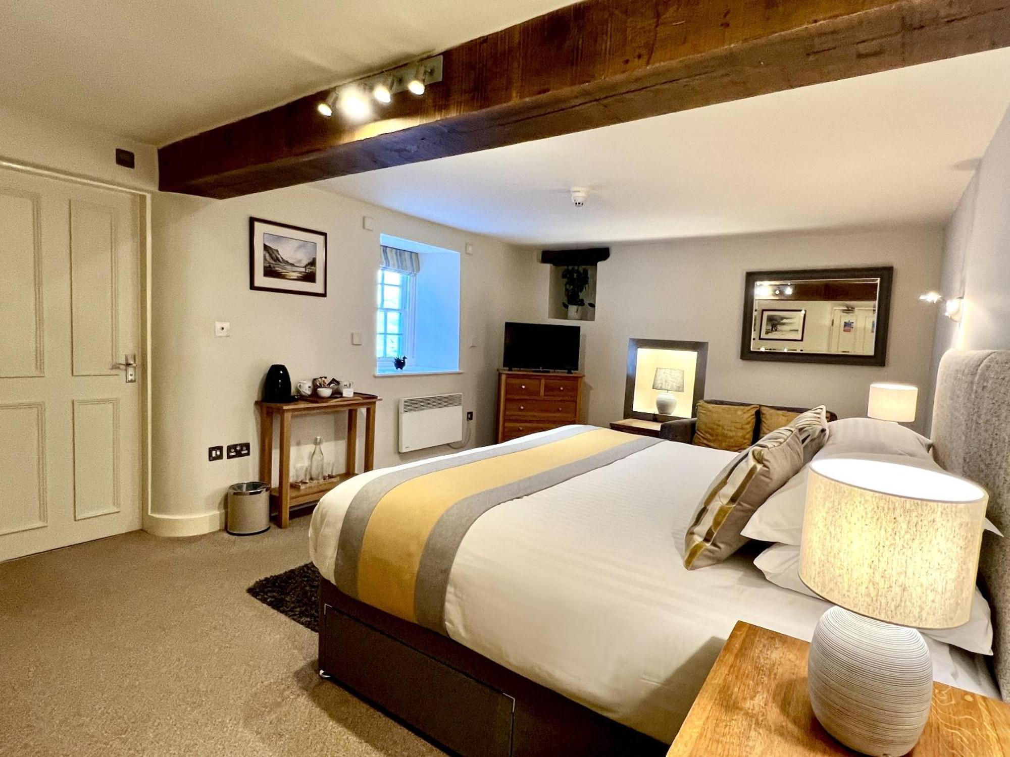 Castle Cottage Inn هارلتش الغرفة الصورة