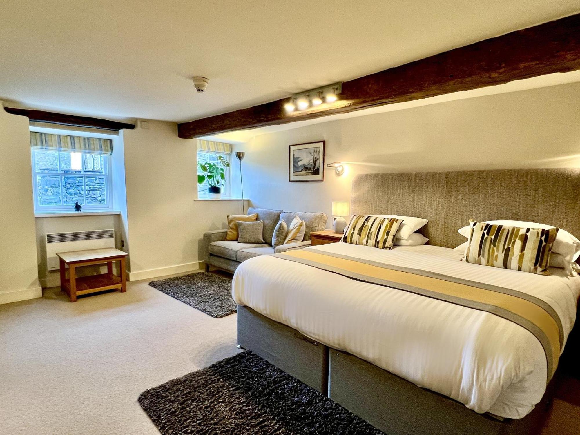 Castle Cottage Inn هارلتش الغرفة الصورة